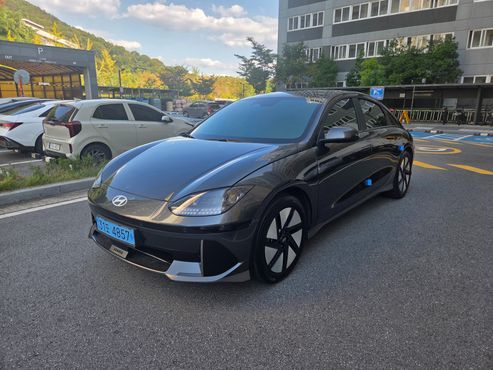 Hyundai Ioniq6 Standard E-Value+ — пробег 37 234 км — фото 2 из 5