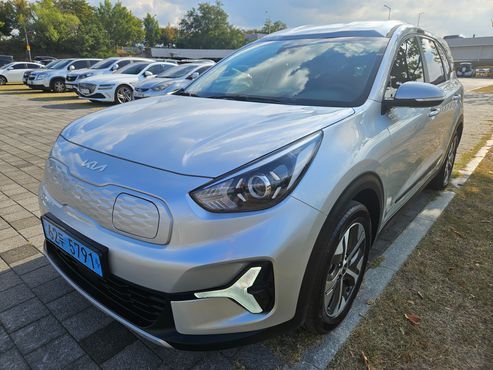 Kia Niro Light (Taxi Trim) — пробег 186 165 км — фото 1 из 5