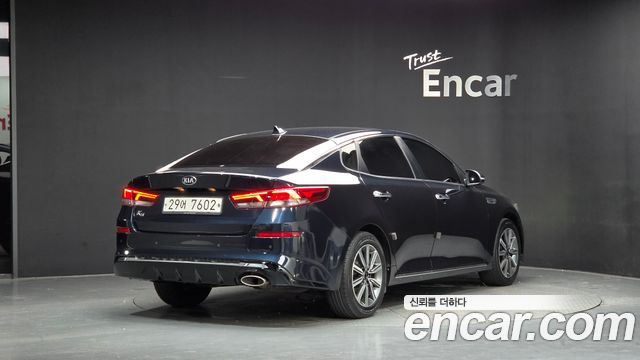 Kia K5 из Кореи Encar
