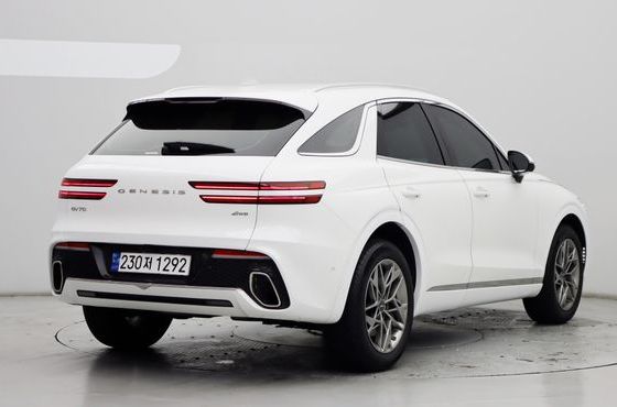 Genesis GV70 2.5T Gasoline AWD — пробег 25 471 км — фото 4 из 5