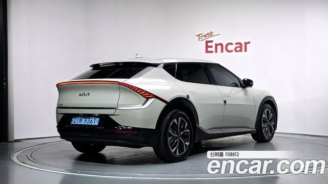 Kia EV6 Standard Earth — пробег 37 646 км — фото 2 из 5