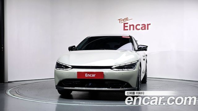 Kia EV6 Standard Earth — пробег 37 646 км — фото 3 из 5