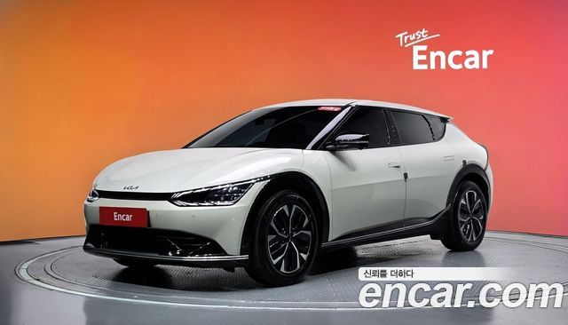 Kia EV6 Standard Earth — пробег 37 646 км — фото 1 из 5
