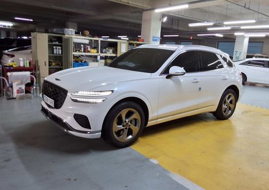 Genesis GV70 2.5T Gasoline AWD — пробег 18 193 км — фото 2 из 5
