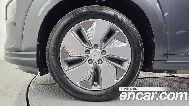 Hyundai Kona Premium — пробег 235 119 км — фото 5 из 5