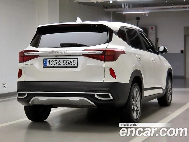 Kia Seltos из Кореи Encar