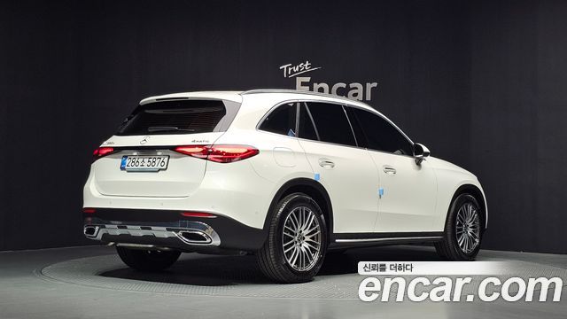 Mercedes-Benz GLC-Class GLC220 d 4MATIC — пробег 2 761 км — фото 2 из 5