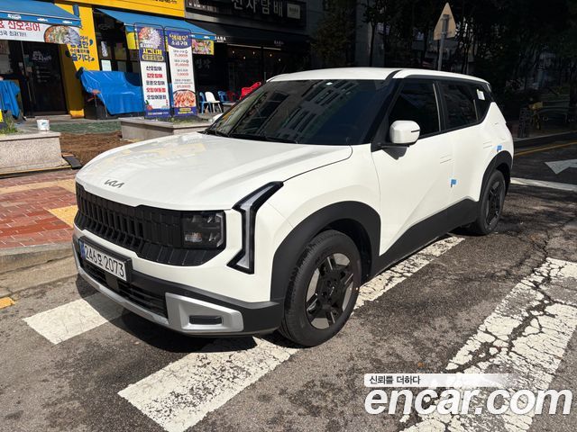 Kia Seltos Gasoline 1.6T 2WD Trendy — пробег 800 км — фото 4 из 5