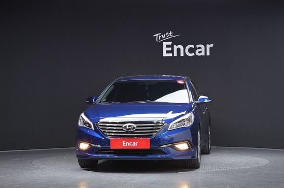 Hyundai Sonata 2.0 Premium — пробег 100 736 км — фото 3 из 5
