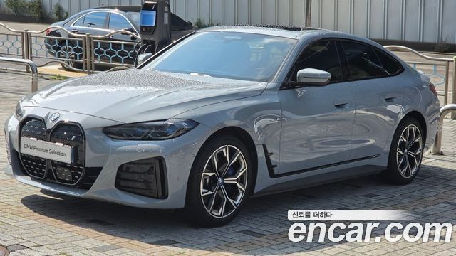 BMW i4 eDrive40 M Sports Pro — пробег 49 863 км — фото 2 из 5