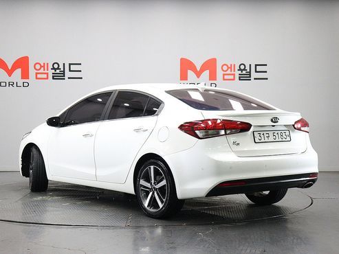 Kia K3 Prestige Special — пробег 86 542 км — фото 3 из 5