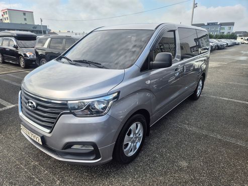 Hyundai Starex Wagon 12-Seater Smart — пробег 60 275 км — фото 2 из 5