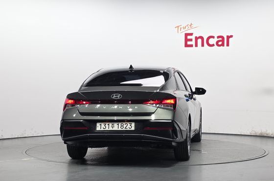 Hyundai AVANTE Modern — пробег 12 669 км — фото 4 из 5