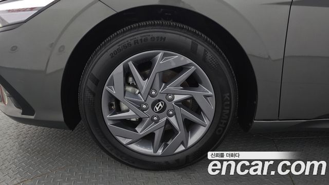 Hyundai AVANTE из Кореи Encar
