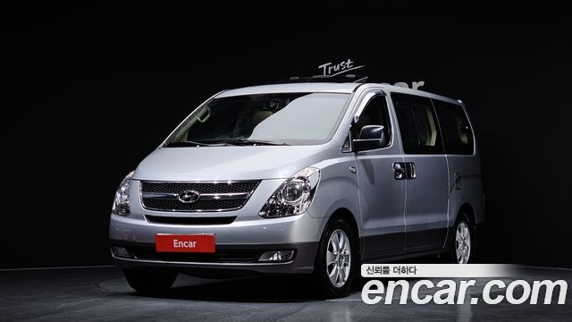 Hyundai Starex 11-Seater Wagon HVX Premium — пробег 67 754 км — фото 1 из 5