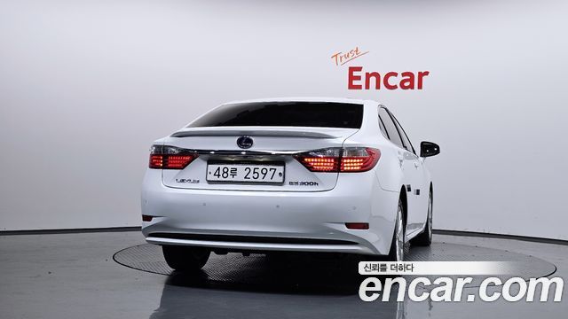 Lexus ES из Кореи Encar