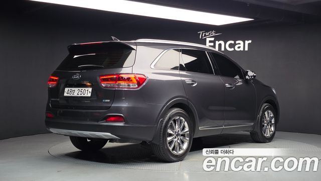 Kia Sorento Diesel 2.0 2WD Prestige — пробег 205 565 км — фото 2 из 5