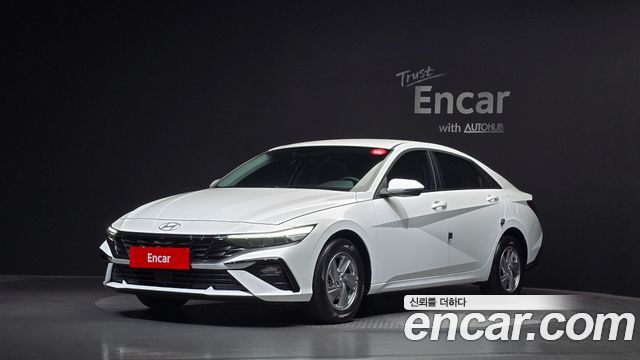 Hyundai AVANTE 1.6 Smart — пробег 938 км — фото 1 из 5