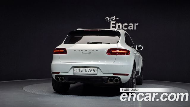 Porsche Macan 3.0 S Diesel 95B — пробег 111 035 км — фото 4 из 5