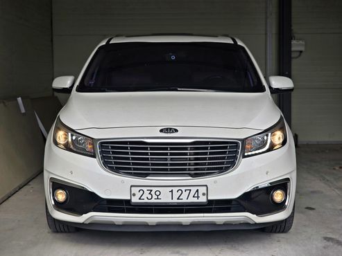 Kia Carnival 9-seater Prestige — пробег 97 915 км — фото 3 из 5