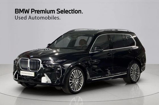 BMW X7 xDrive 40i Design Pure Excellence 7-Seater — пробег 7 849 км — фото 1 из 5