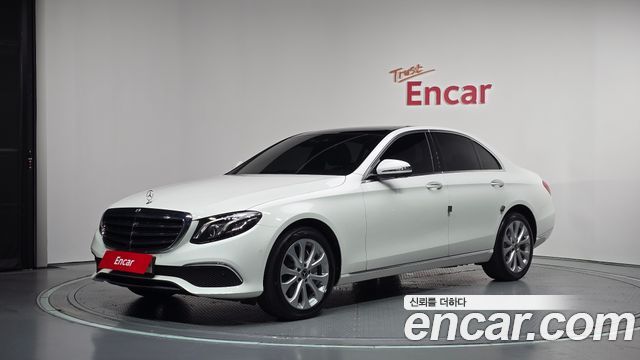Mercedes-Benz E-Class из Кореи Encar