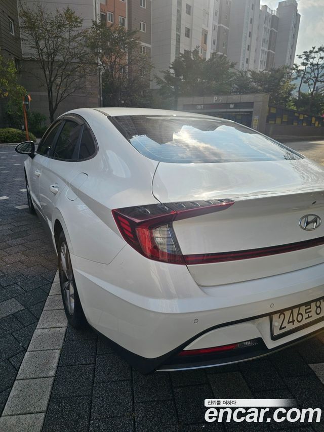 Hyundai Sonata 2.0 Smart — пробег 152 000 км — фото 2 из 5