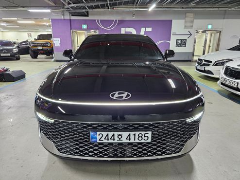 Hyundai Grandeur Caligraphy — пробег 2 200 км — фото 2 из 5