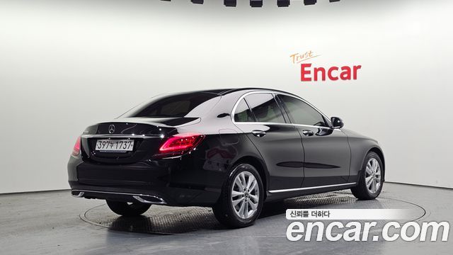 Mercedes-Benz C-Class из Кореи Encar