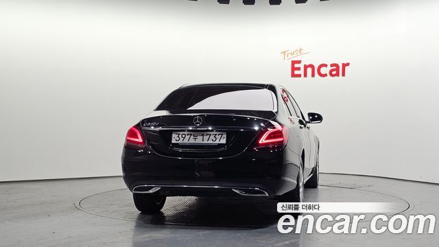 Mercedes-Benz C-Class из Кореи Encar