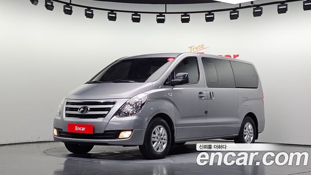 Hyundai Starex 12-Seater Wagon Smart — пробег 108 607 км — фото 1 из 5