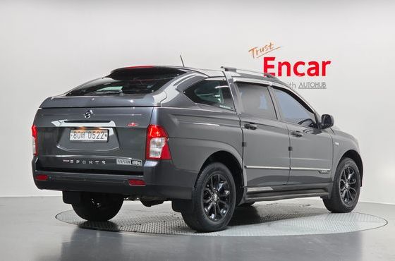 Ssangyong KORANDO 2.2 EXTREME 4WD — пробег 69 047 км — фото 2 из 5
