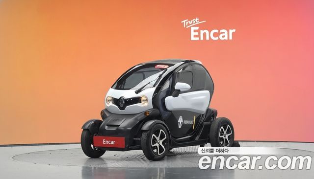 Renault (Samsung) Twizy Intens(2-seater) — пробег 7 514 км — фото 1 из 5