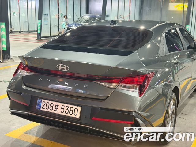 Hyundai AVANTE 1.6 Modern — пробег 10 500 км — фото 5 из 5