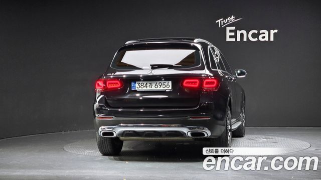 Mercedes-Benz GLC-Class GLC300e 4MATIC — пробег 61 536 км — фото 4 из 5