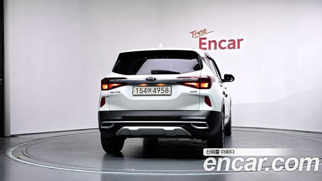 Kia Seltos из Кореи Encar