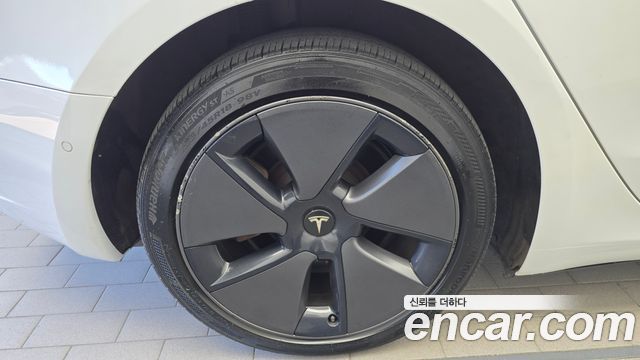 Tesla Model 3 RWD — пробег 80 866 км — фото 5 из 5