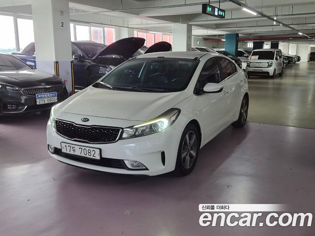 Kia K3 Trendy Style — пробег 140 000 км — фото 1 из 5