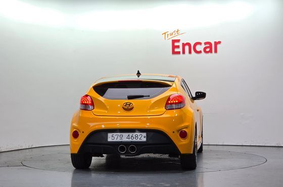 Hyundai Veloster Turbo D Spec — пробег 92 378 км — фото 4 из 5