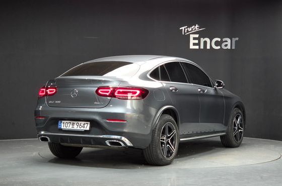 Mercedes-Benz GLC-Class GCL300 4MATIC Coupe — пробег 60 083 км — фото 2 из 5