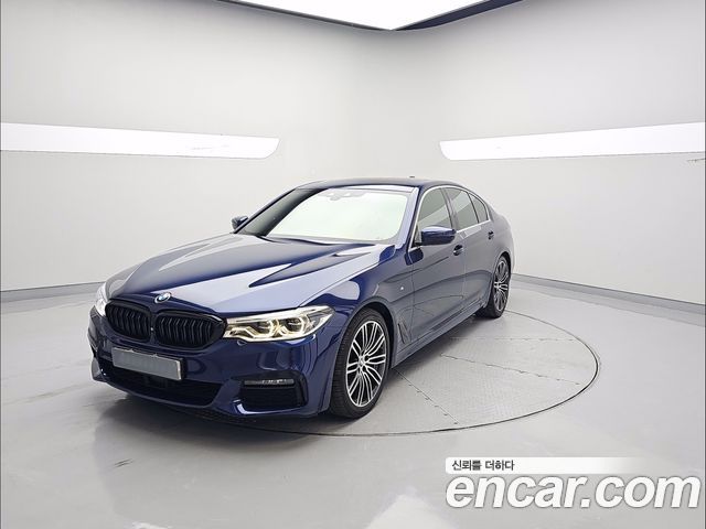 BMW 5-Series 530i M Sport Package Plus — пробег 125 078 км — фото 1 из 5