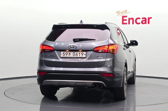 Hyundai Santafe Diesel(e-VGT) 2.0 4WD Exclusive — пробег 228 746 км — фото 4 из 5
