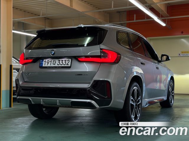 BMW X1 sDrive 20i M Sport — пробег 40 516 км — фото 2 из 5