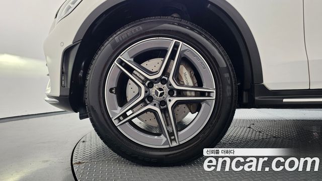Mercedes-Benz GLC-Class GLC300e 4MATIC — пробег 28 837 км — фото 5 из 5