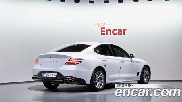 Genesis G70 Gasoline 2.0T 4WD — пробег 8 448 км — фото 2 из 5