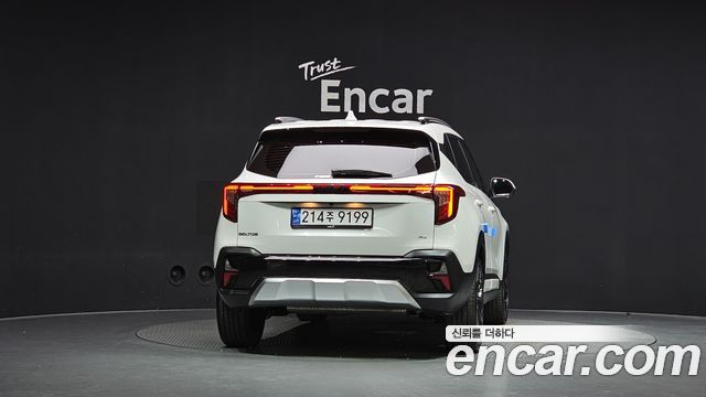 Kia Seltos из Кореи Encar
