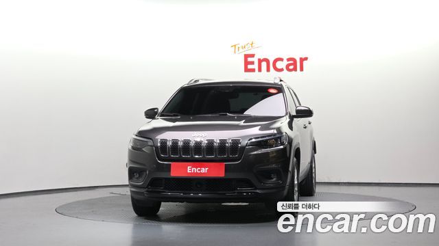 Jeep Cherokee 2.4 Longitude High AWD — пробег 55 320 км — фото 3 из 5