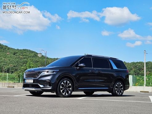 Kia Carnival Diesel 9-Seater Signature — пробег 65 904 км — фото 3 из 5