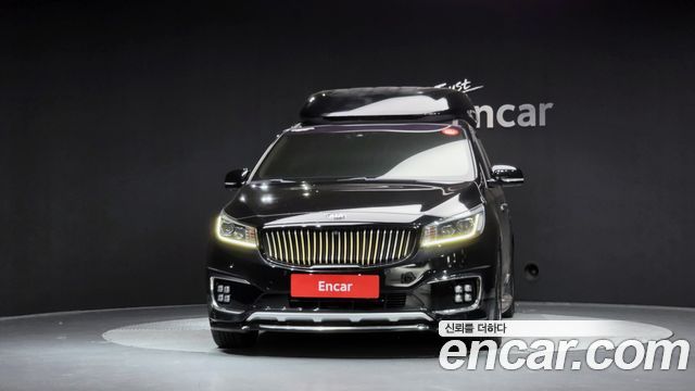 Kia Carnival из Кореи Encar