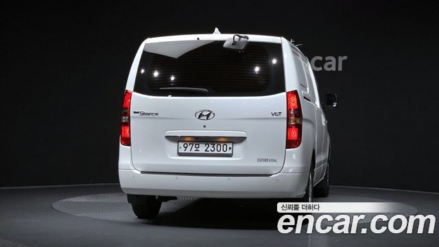 Hyundai Starex Van 3-Seater Smart — пробег 107 445 км — фото 4 из 5